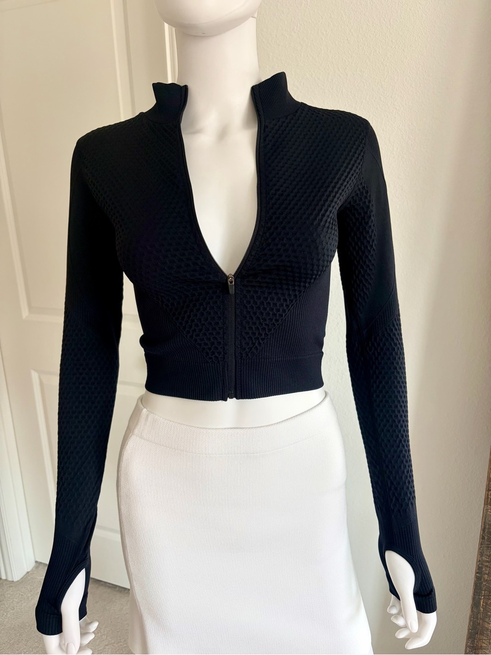 NWOT Zara Jacket Zip-Front Black XS-S